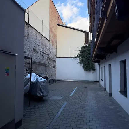 V Blizkosti Centra Brna Lejlighed Brno